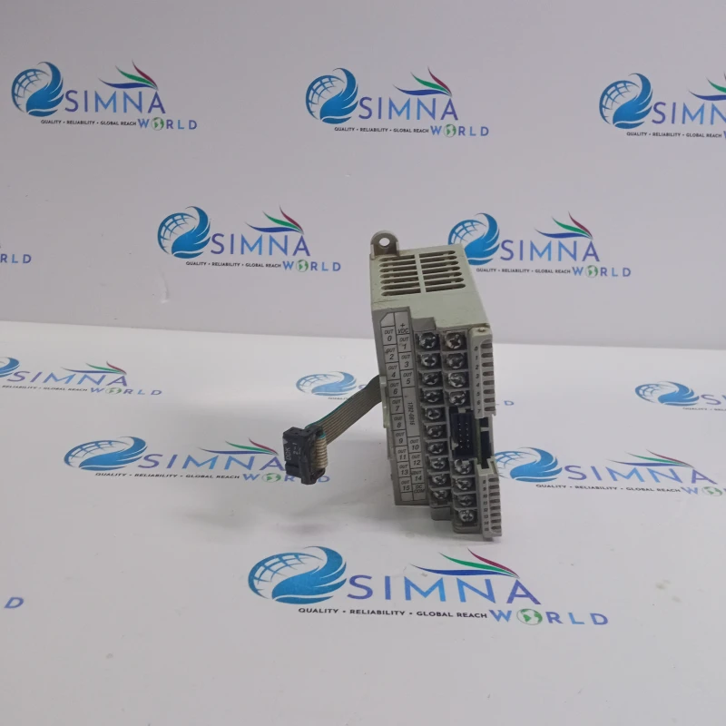 1762-OB16 Allen Bradley MicroLogix Digital Output Module thumbnail 2